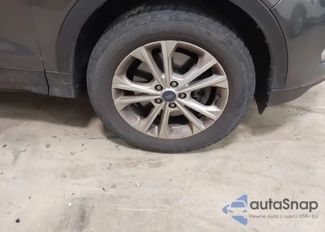 2018 Ford Escape Se z USA, uszkodzony, nr VIN 1FMCU9GD4JUA47083